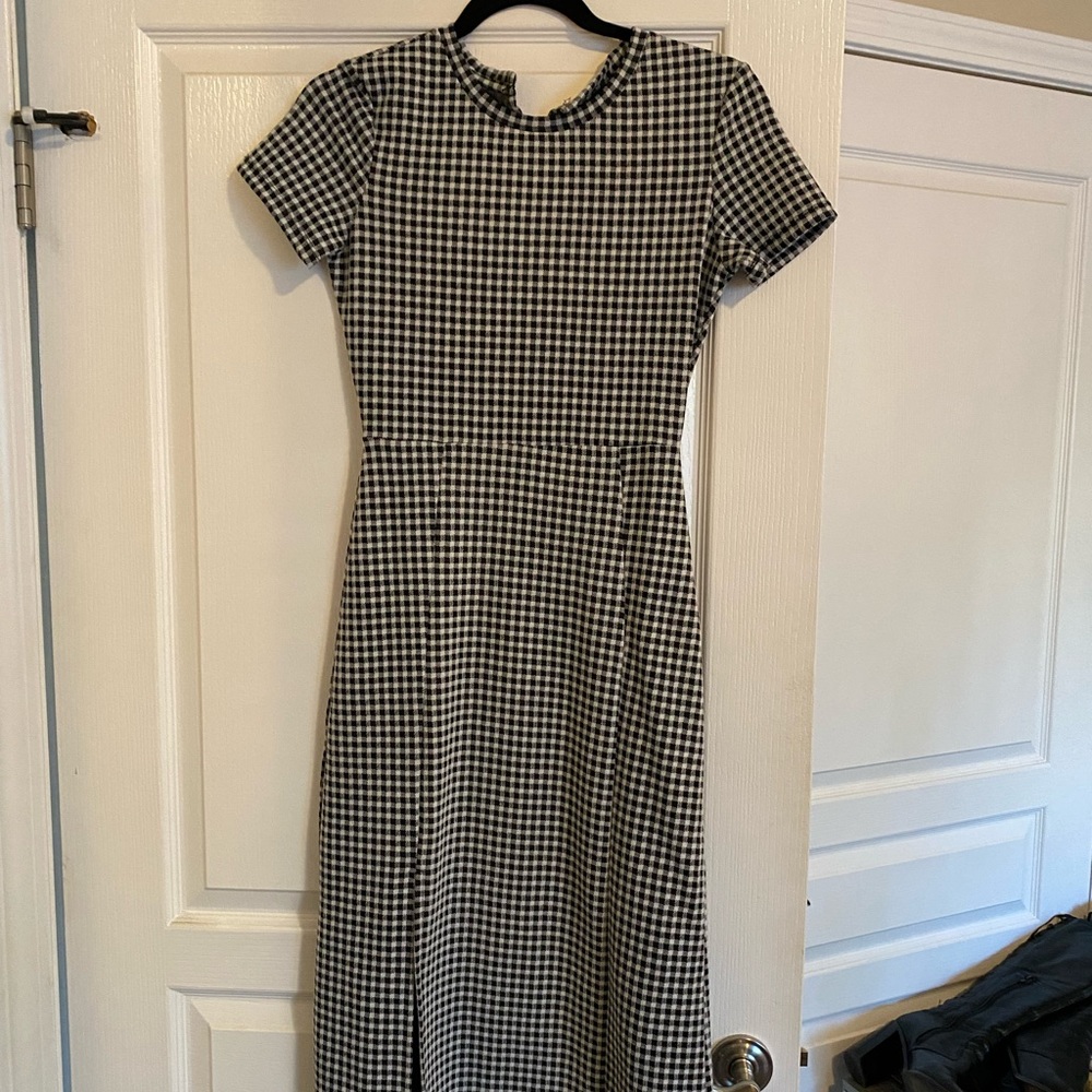 Zara stretchy soft gingham midi dress w/ slit